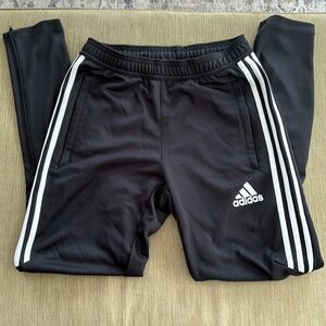 Men’s Adidas sweatpants